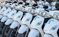 Fietsen, scooters en bromfietsen